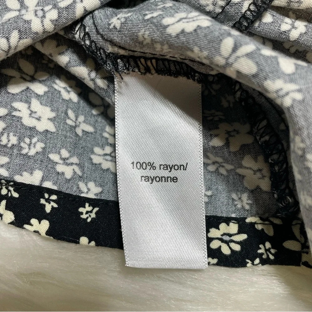 #0223 Maurices Black/Ivory/Grey Floral Kimono Sections w/ Ruffle accents-S - Picture 9 of 10